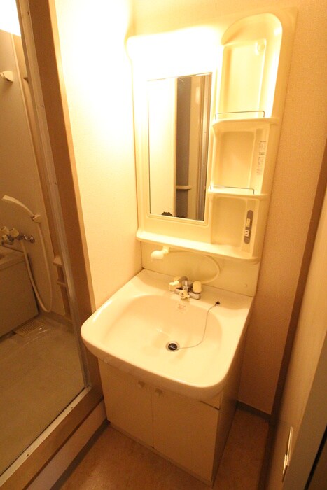 物件内観写真12　(洗面)