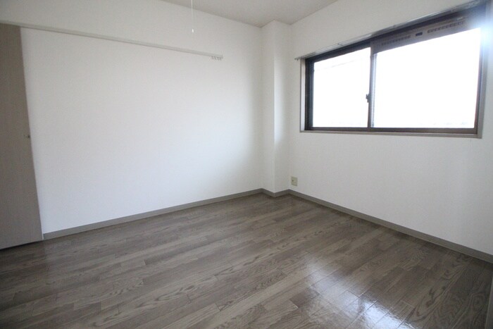 物件内観写真18　(居室)