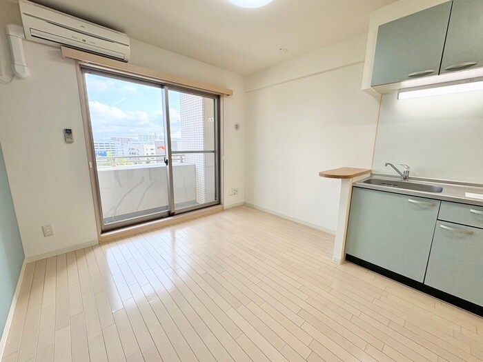 物件内観写真7　(居室)