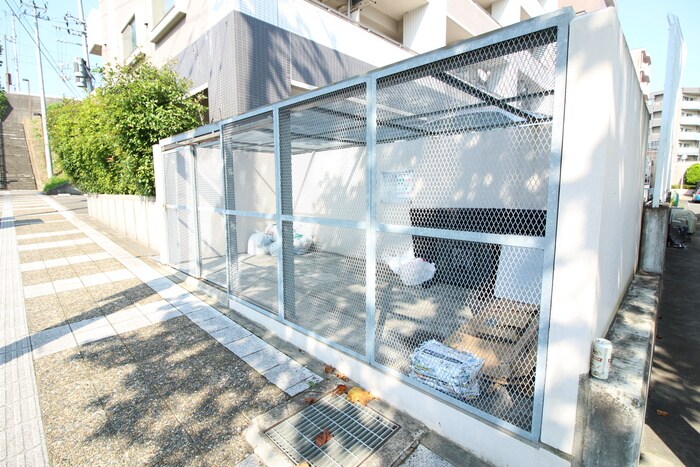 物件外観写真6　(建物設備)