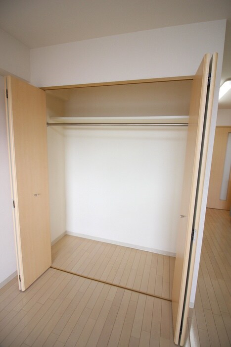 物件内観写真13　(収納)