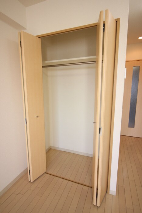物件内観写真13　(収納)
