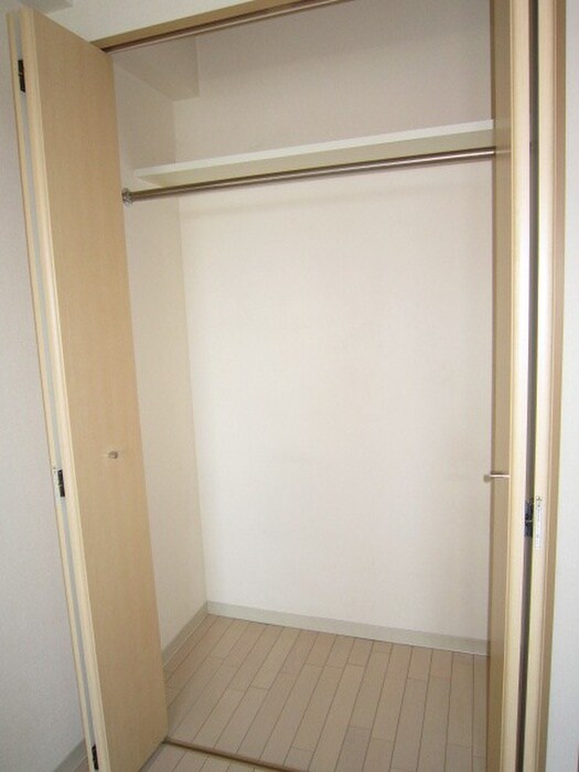 物件内観写真13　(収納)