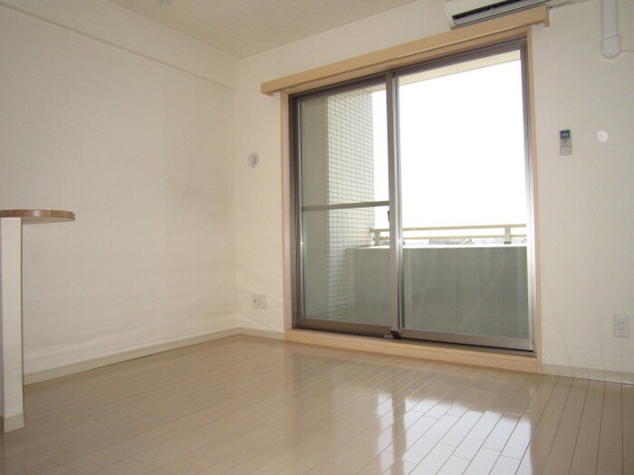 物件内観写真17　(居室)