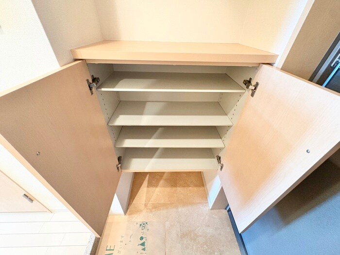 物件内観写真21　(靴箱)