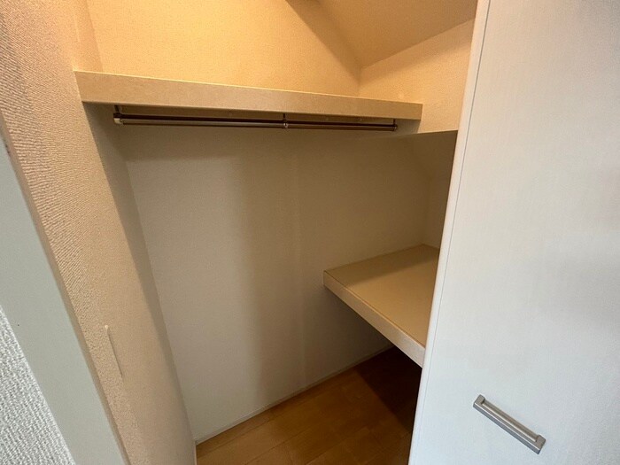 物件内観写真14　(収納)