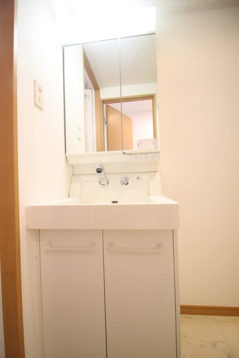 物件内観写真11　(洗面)