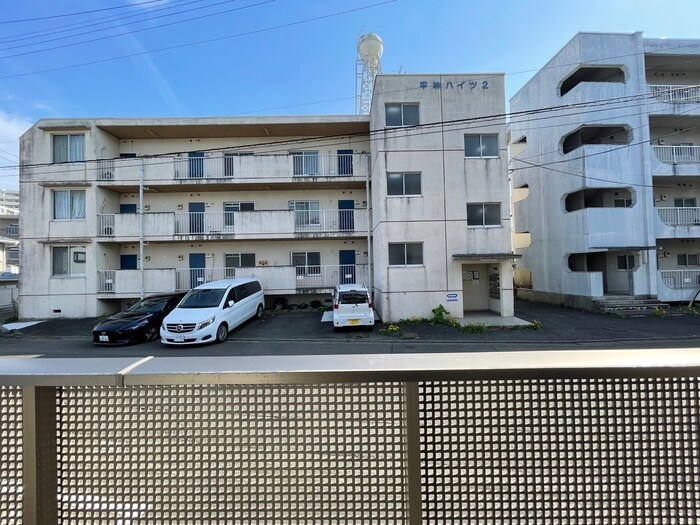 物件内観写真21　(室内からの展望)