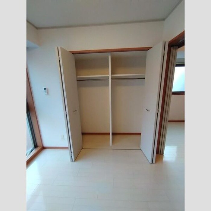 物件内観写真11　(収納)