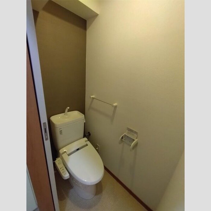 物件内観写真15　(トイレ)