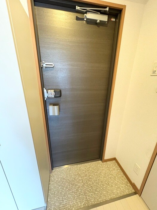 物件内観写真21　(玄関)