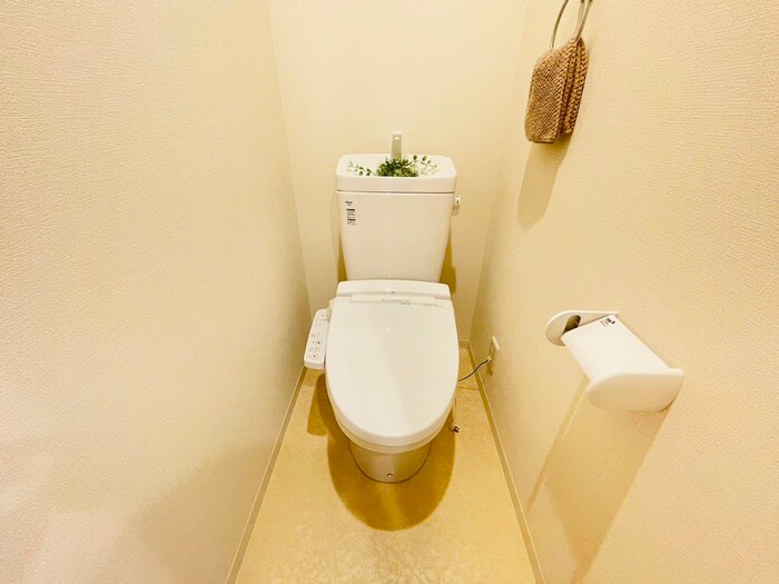 物件内観写真11　(トイレ)