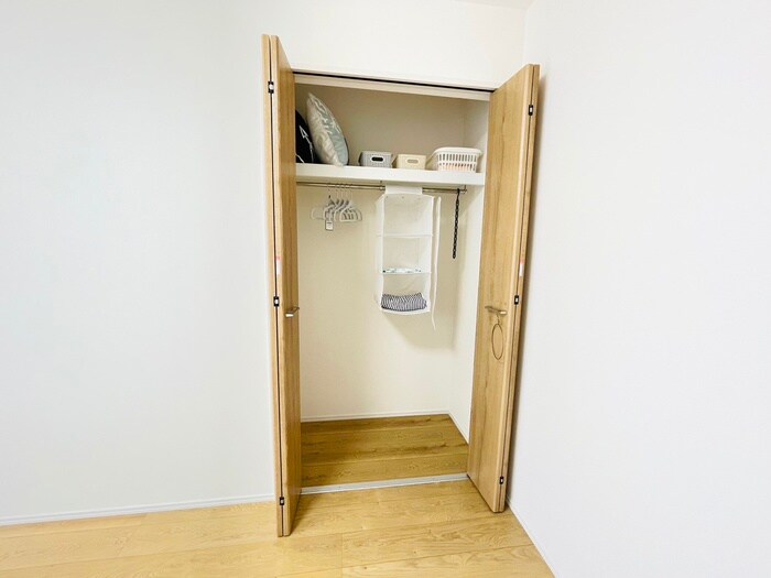 物件内観写真16　(廊下)