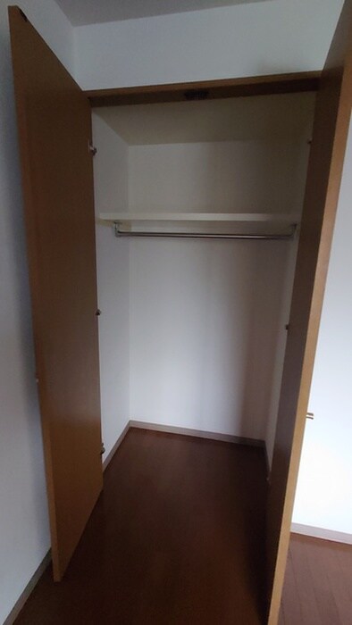 物件内観写真10　(収納)
