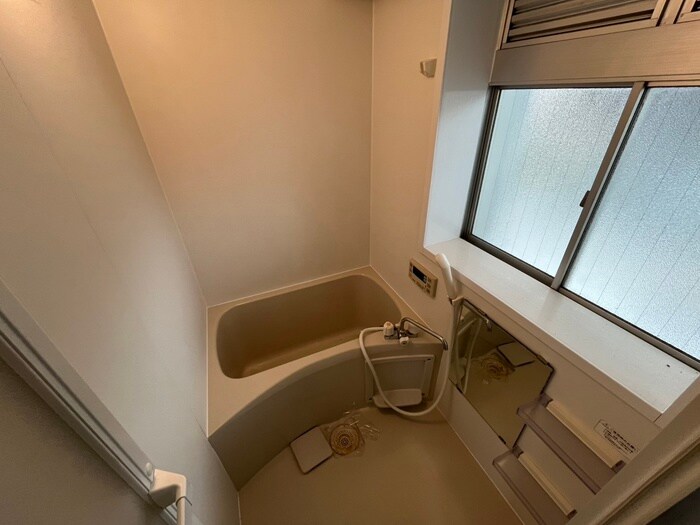 物件内観写真10　(バス／シャワールーム等)