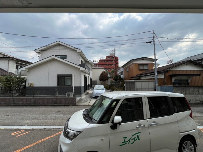 物件内観写真22　(室内からの展望)