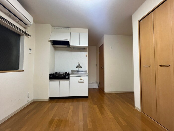 物件内観写真7　(居室)