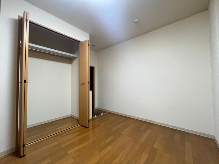 物件内観写真9　(収納)