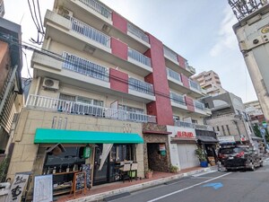 鈴木ビル外観写真