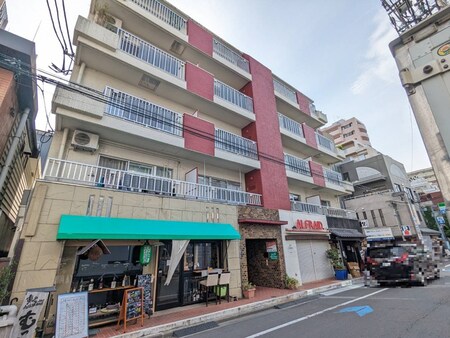 鈴木ビル外観写真