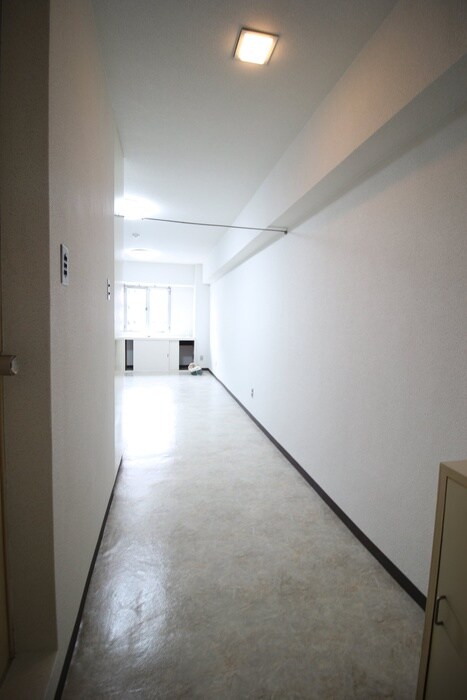物件内観写真19　(廊下)
