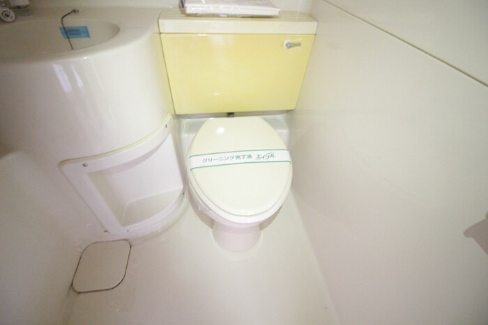 物件内観写真12　(トイレ)