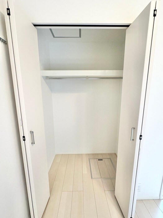 物件内観写真10　(収納)