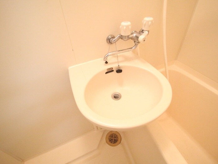 物件内観写真13　(洗面)