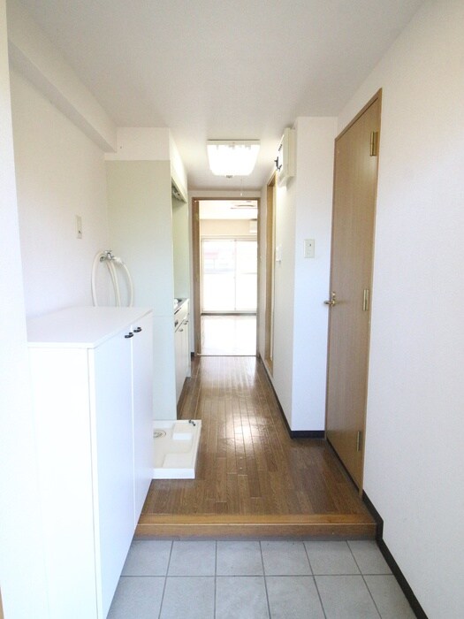 物件内観写真19　(廊下)