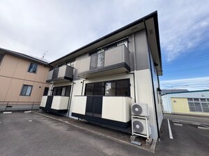 ツインコ－トＡ外観写真