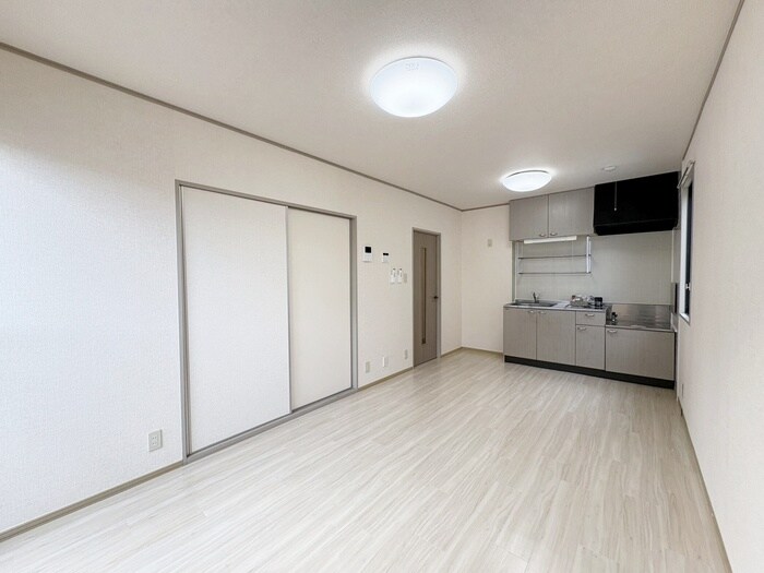 物件内観写真7　(居室)