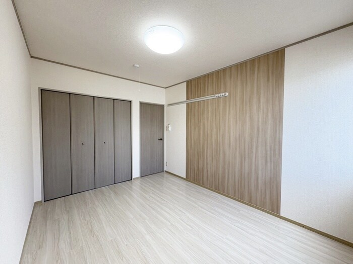 物件内観写真8　(居室)