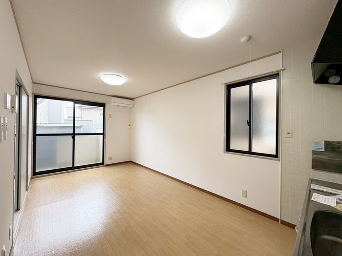 物件内観写真18　(居室)