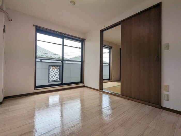 物件内観写真7　(居室)