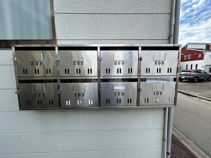 物件外観写真6　(建物設備)