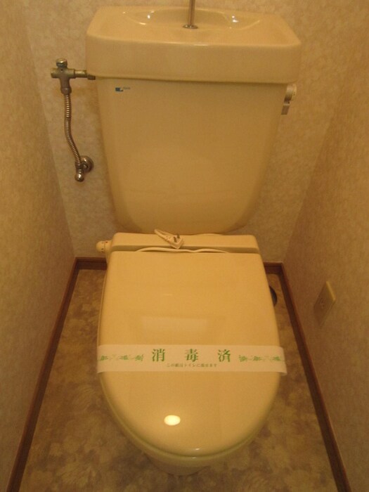 物件内観写真12　(トイレ)