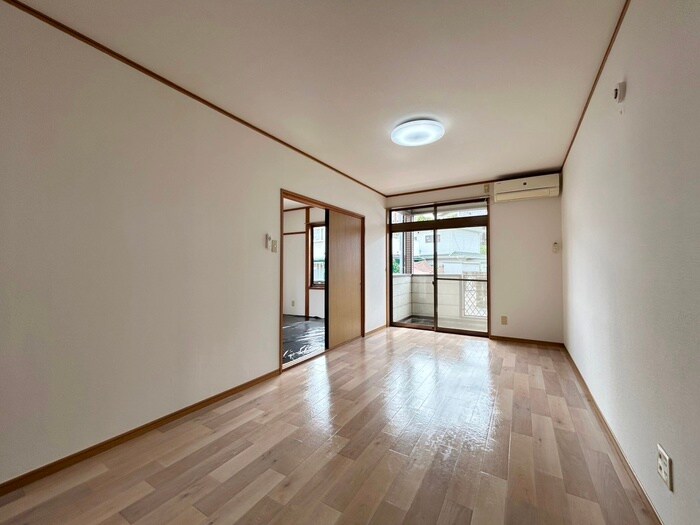 物件内観写真21　(居室)