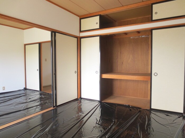 物件内観写真7　(居室)