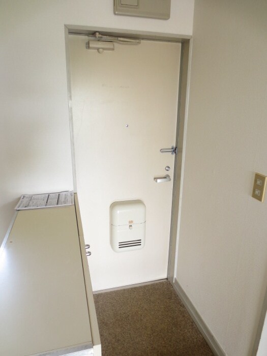 物件内観写真19　(玄関)