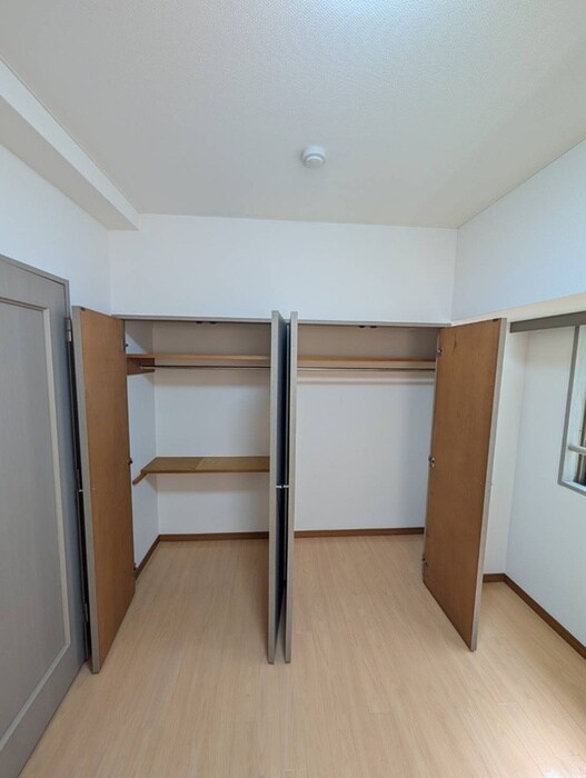 物件内観写真9　(収納)