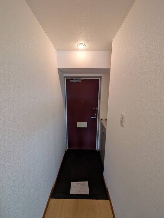 物件内観写真21　(玄関)