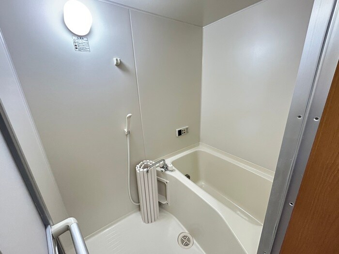 物件内観写真11　(バス／シャワールーム等)