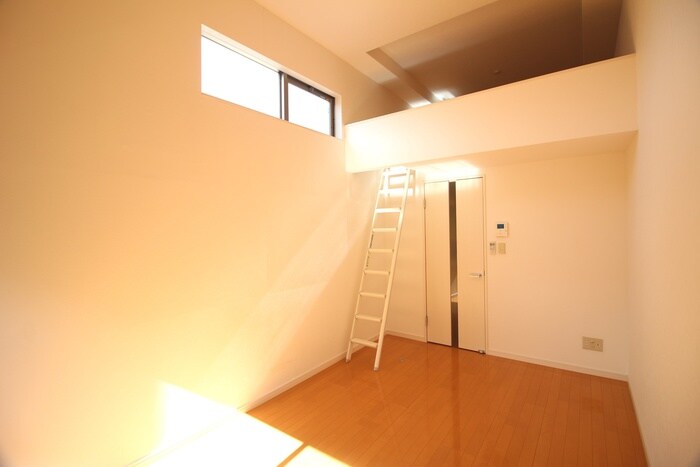 物件内観写真8　(居室)