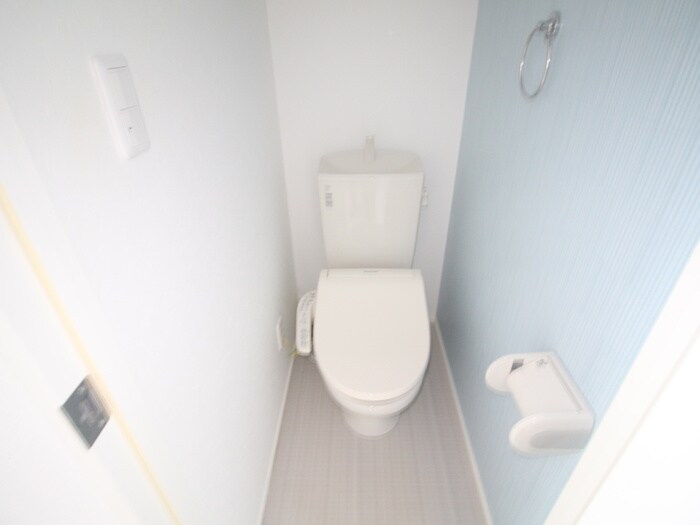 物件内観写真13　(トイレ)