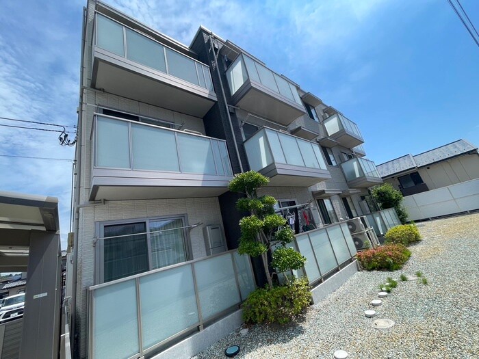 物件外観写真5　(外観写真)