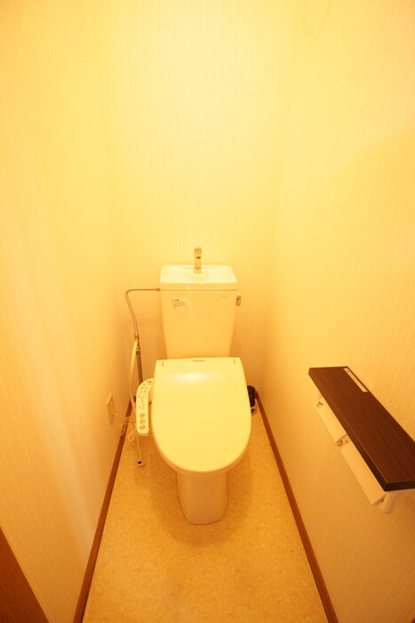 物件内観写真15　(トイレ)