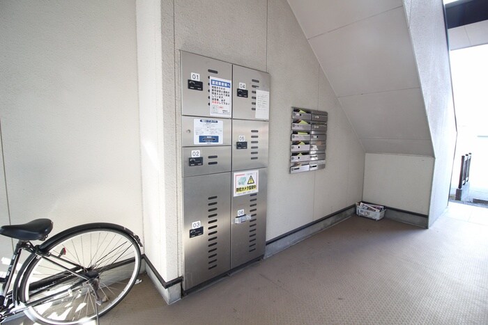 物件外観写真6　(建物設備)