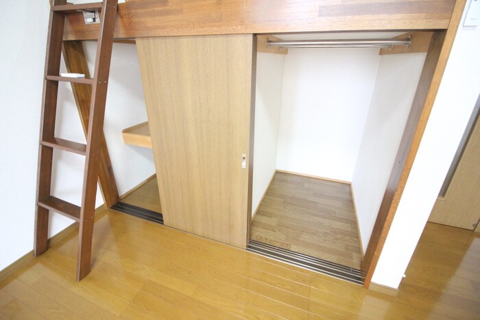 物件内観写真11　(収納)
