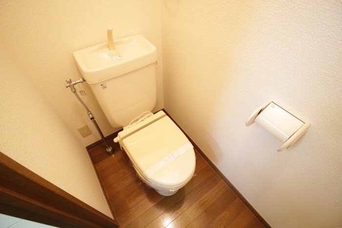 物件内観写真11　(トイレ)