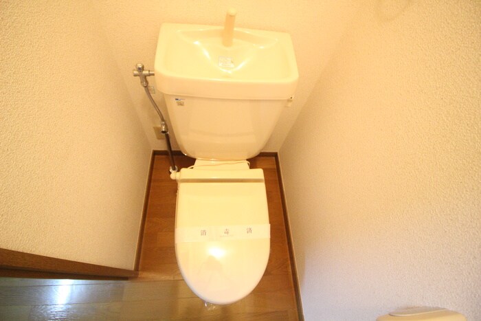 物件内観写真15　(トイレ)